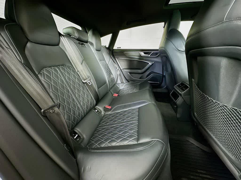 Thumbnail: 2021 Audi S7 - 33