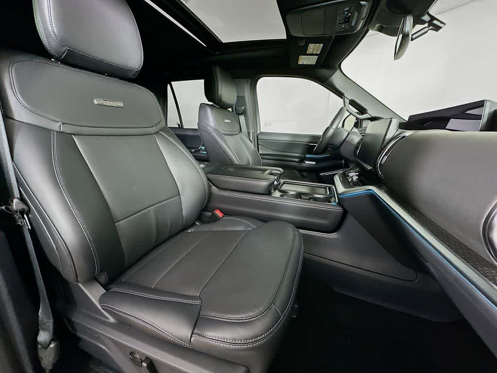 Thumbnail: 2026 Ford Expedition - 15