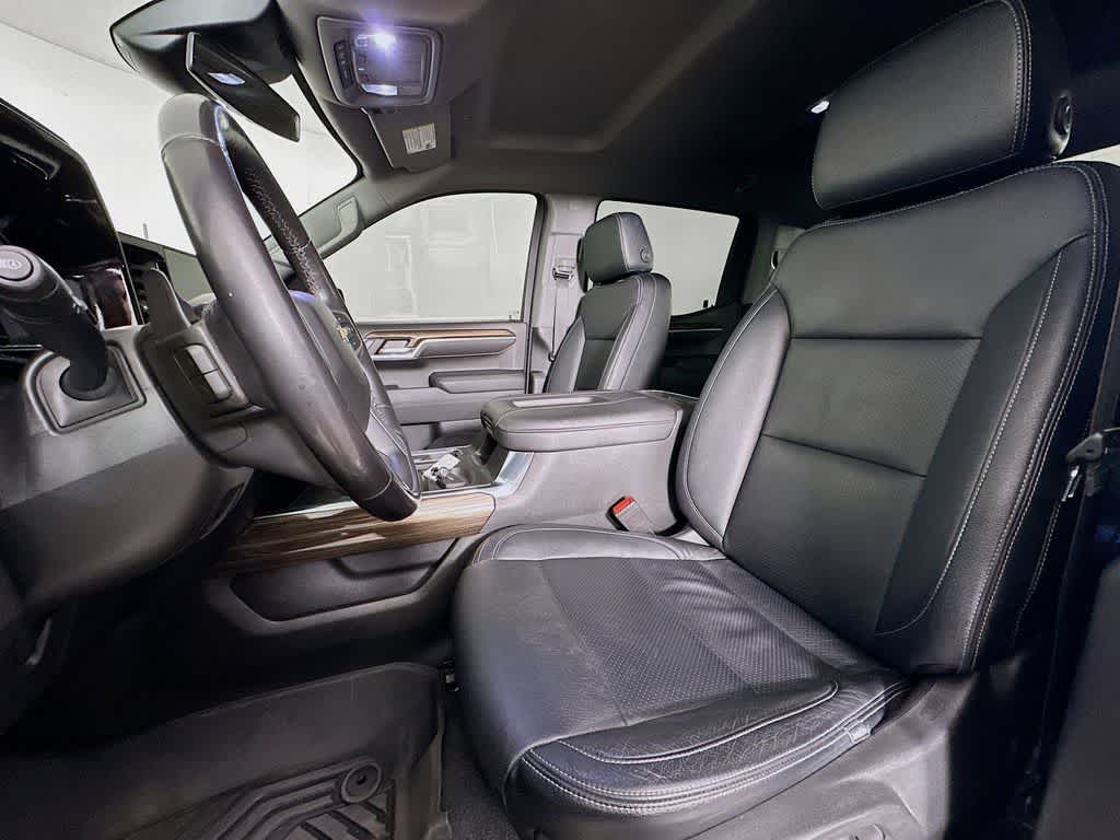 Thumbnail: 2022 Chevrolet Silverado 1500 - 12