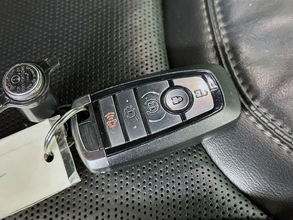 Thumbnail: 2021 Ford Explorer - 22