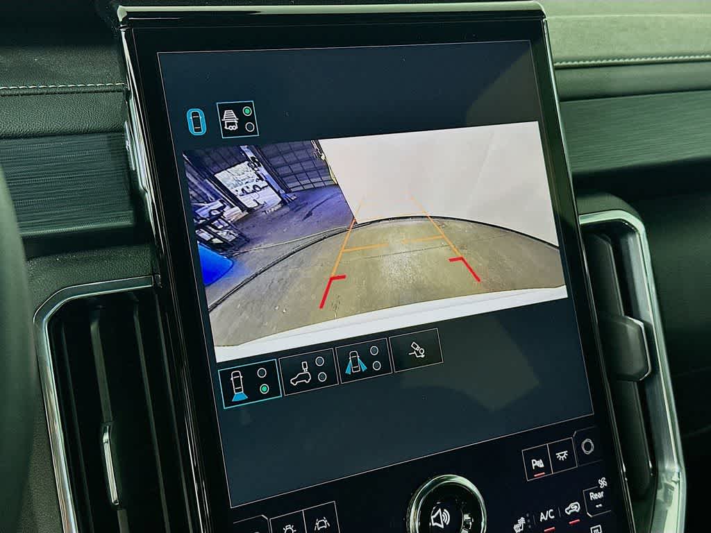 Thumbnail: 2025 GMC Acadia - 28