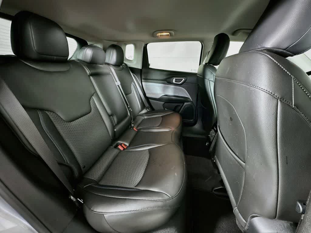 Thumbnail: 2022 Jeep Compass - 31