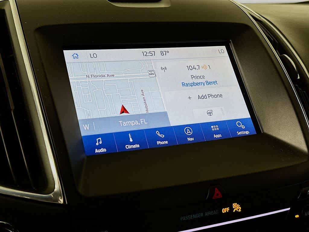 Thumbnail: 2019 Ford Edge - 17