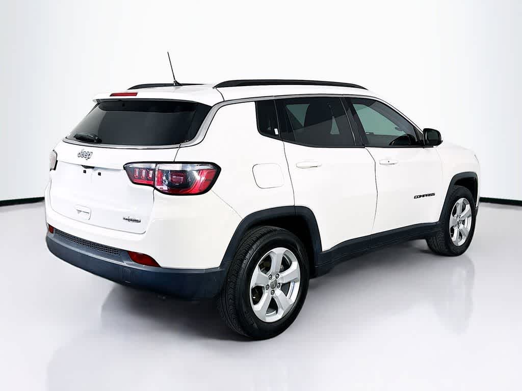 Thumbnail: 2018 Jeep Compass - 24