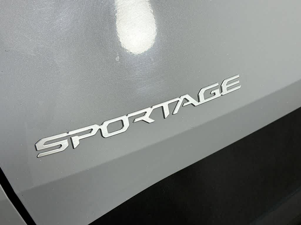 Thumbnail: 2023 Kia Sportage - 7