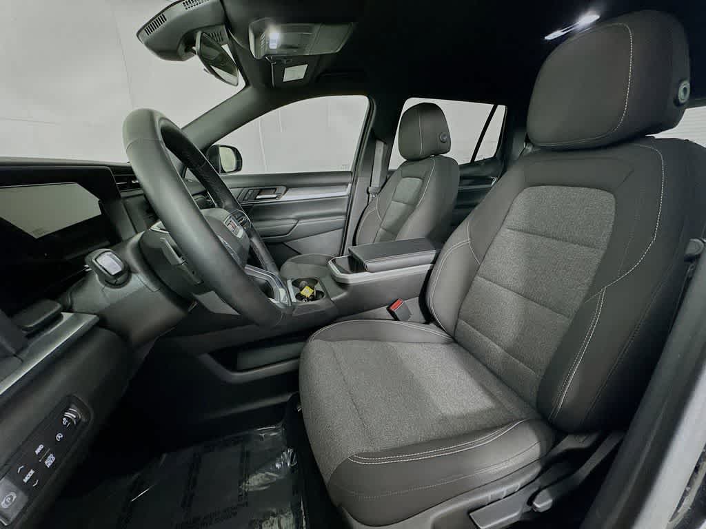 Thumbnail: 2025 GMC Terrain - 12