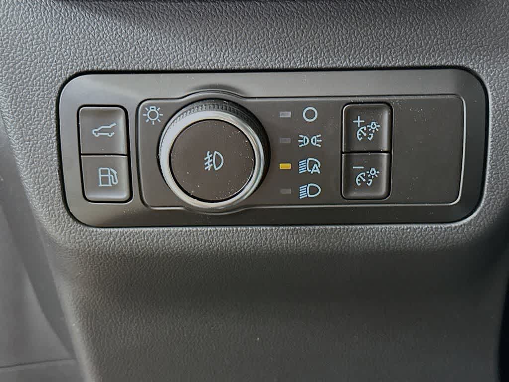 Thumbnail: 2025 Ford Escape - 26