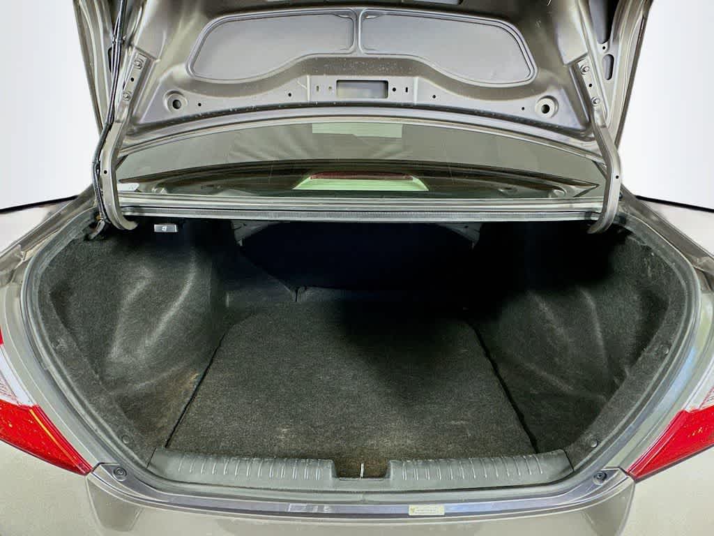 Thumbnail: 2012 Honda Civic - 20