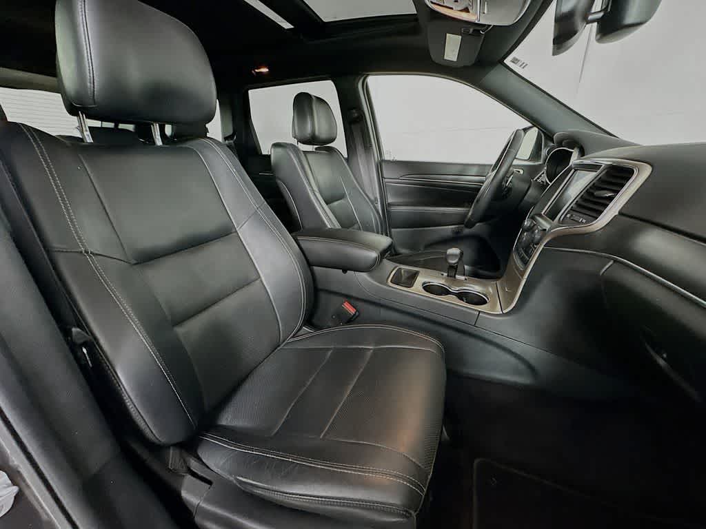 Thumbnail: 2015 Jeep Grand Cherokee - 14