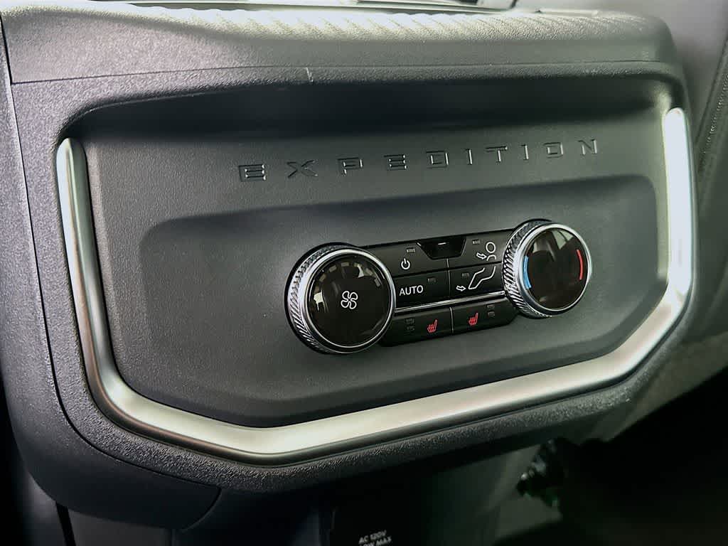 Thumbnail: 2026 Ford Expedition - 13