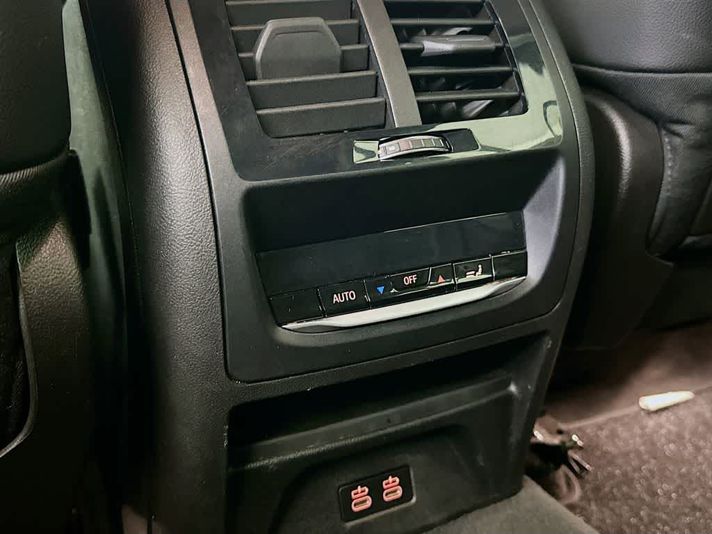 Thumbnail: 2022 BMW X3 - 13