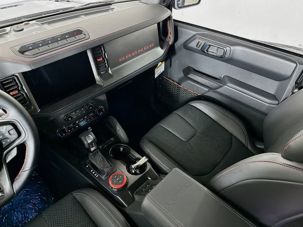 Thumbnail: 2025 Ford Bronco - 11