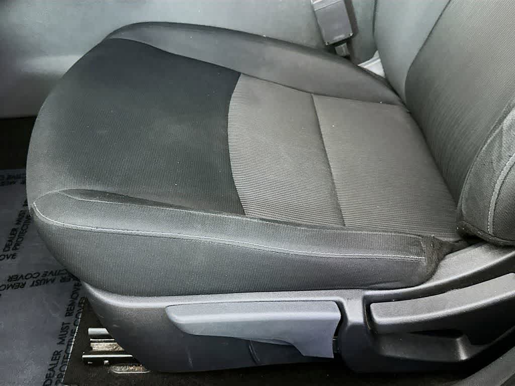 Thumbnail: 2023 Nissan Sentra - 28