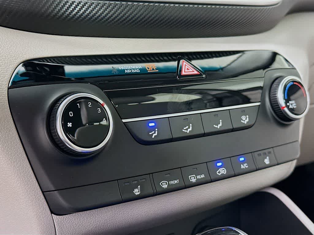 Thumbnail: 2019 Hyundai Tucson - 17