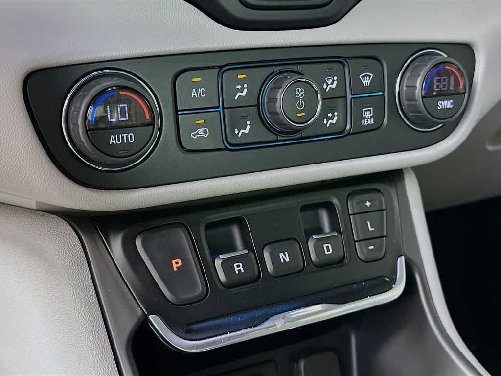 Thumbnail: 2020 GMC Terrain - 18