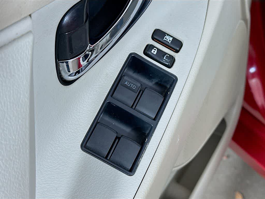 Thumbnail: 2009 Toyota Camry - 27