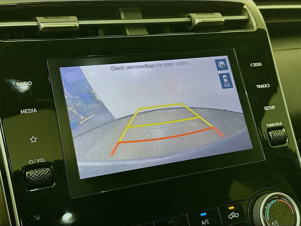 Thumbnail: 2022 Hyundai Santa Cruz - 25