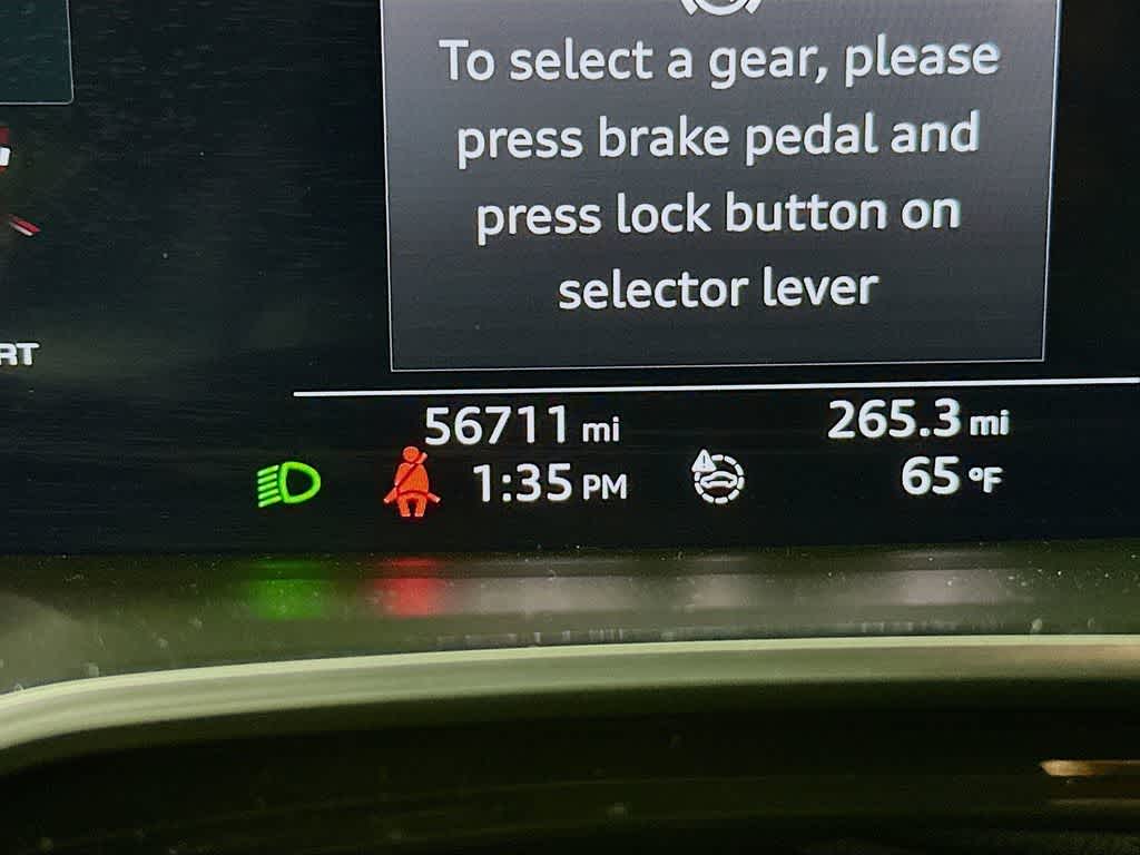 Thumbnail: 2020 Audi Q3 - 20