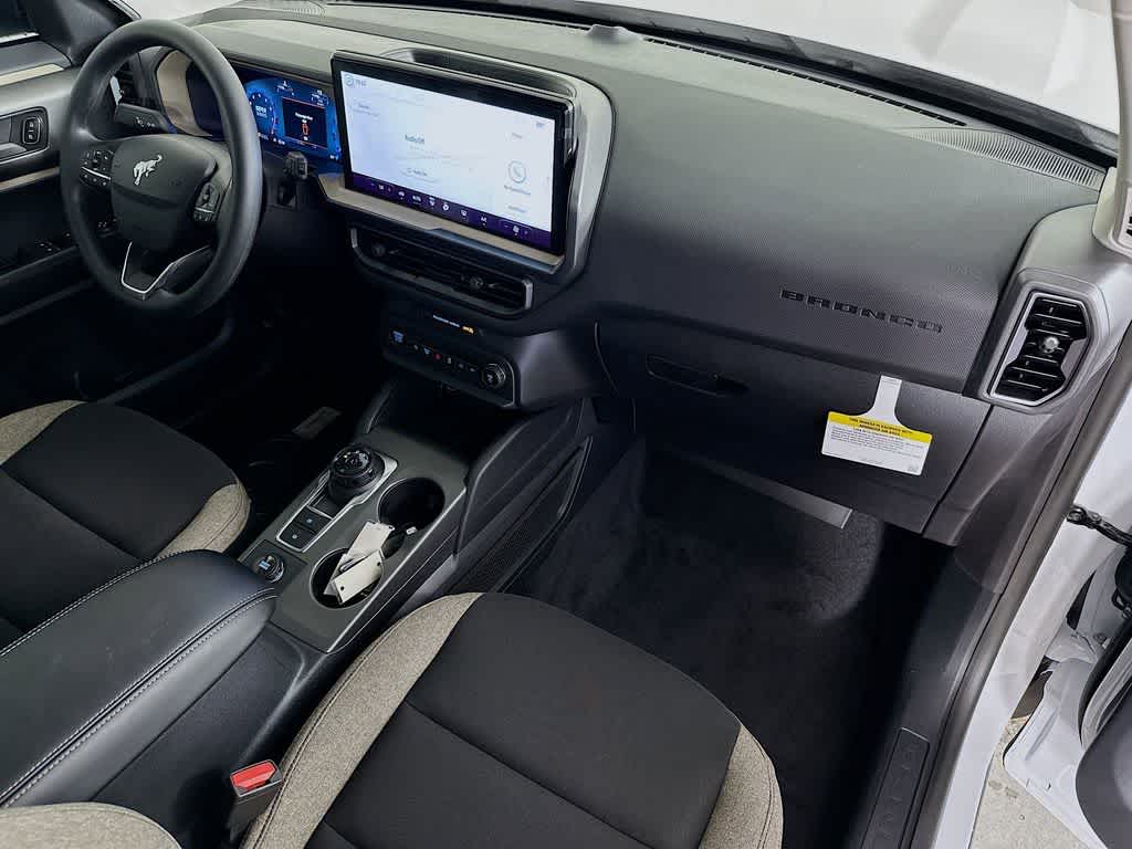 Thumbnail: 2025 Ford Bronco Sport - 31