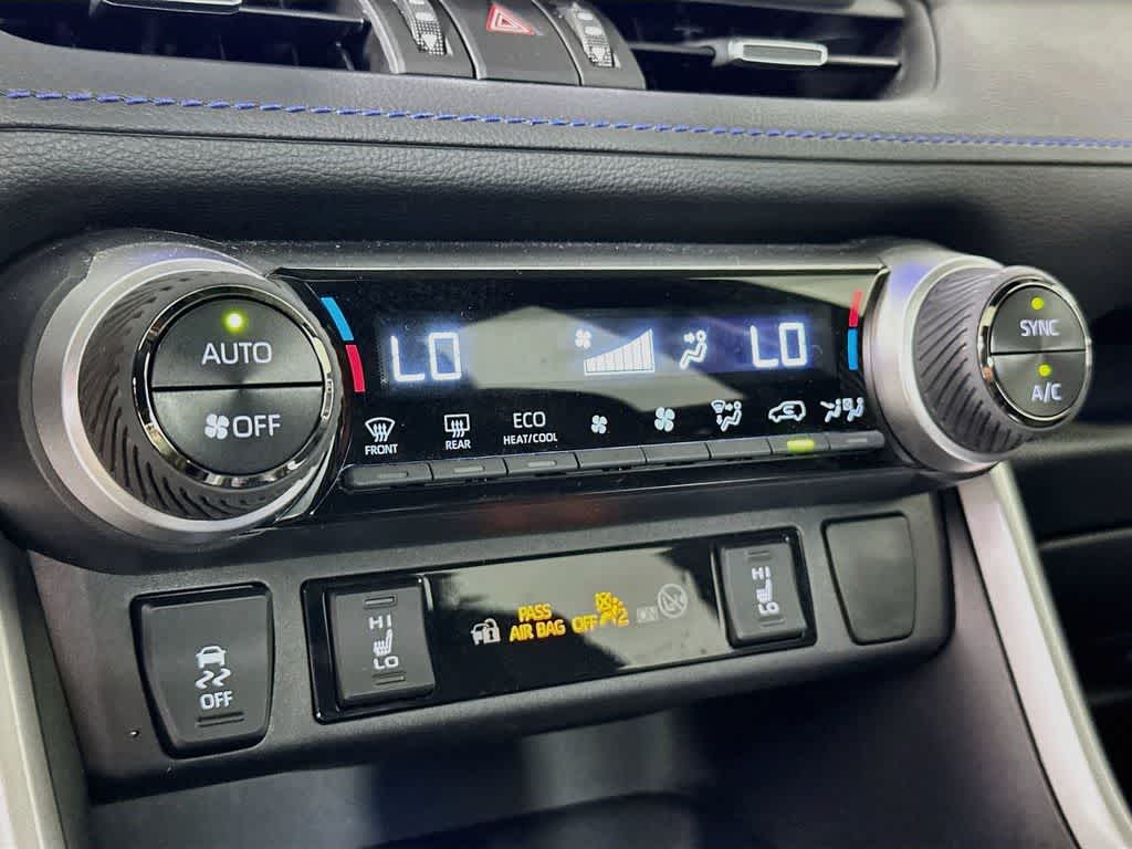 Thumbnail: 2025 Toyota RAV4 - 18