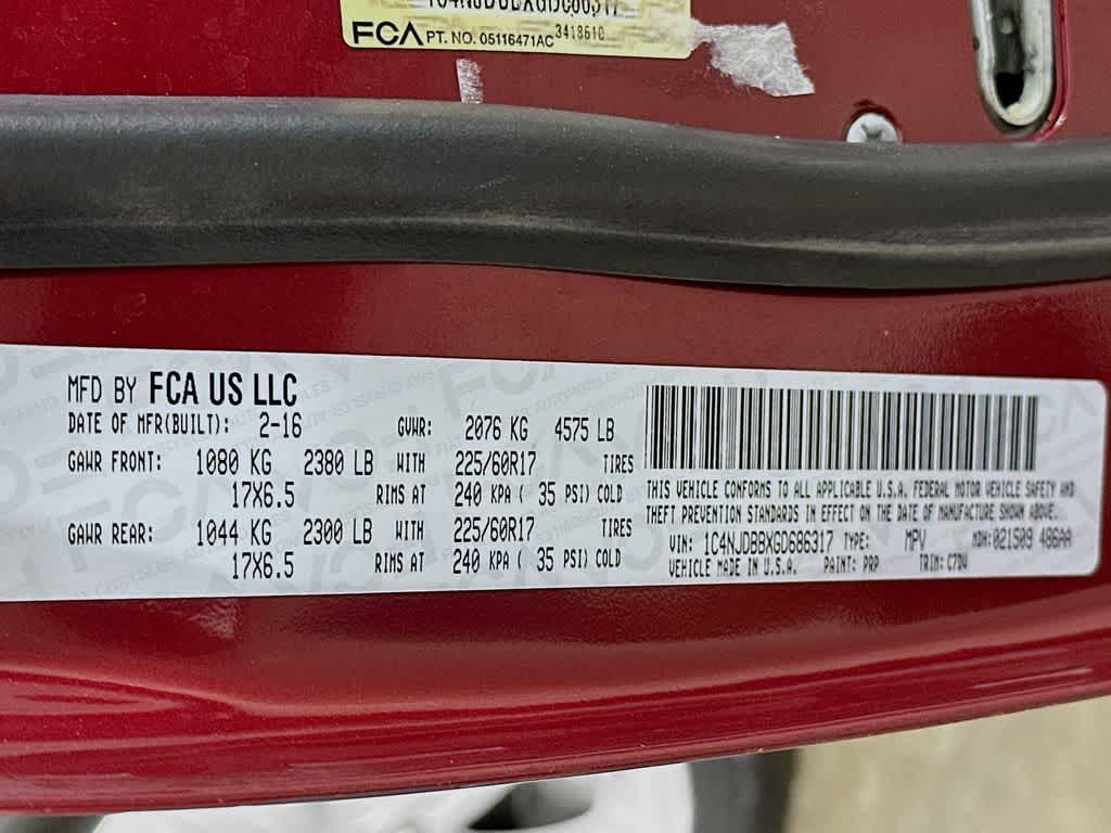 Thumbnail: 2016 Jeep Compass - 22