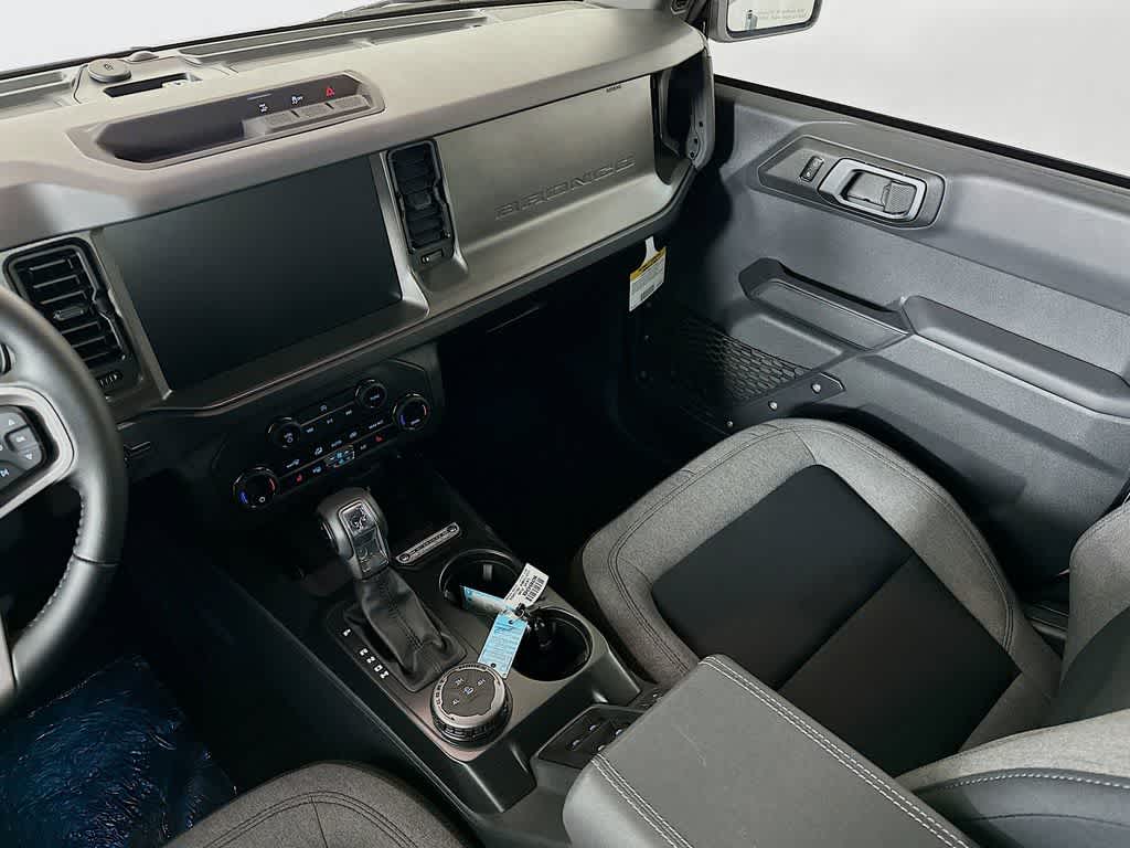 Thumbnail: 2025 Ford Bronco - 11