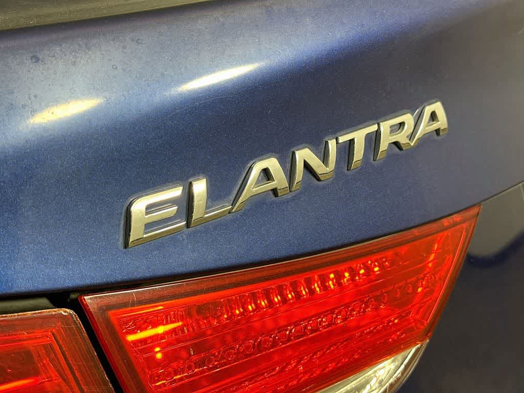 Thumbnail: 2013 Hyundai Elantra - 7