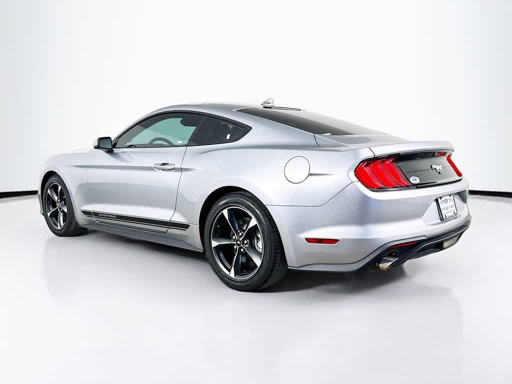 Thumbnail: 2022 Ford Mustang - 4