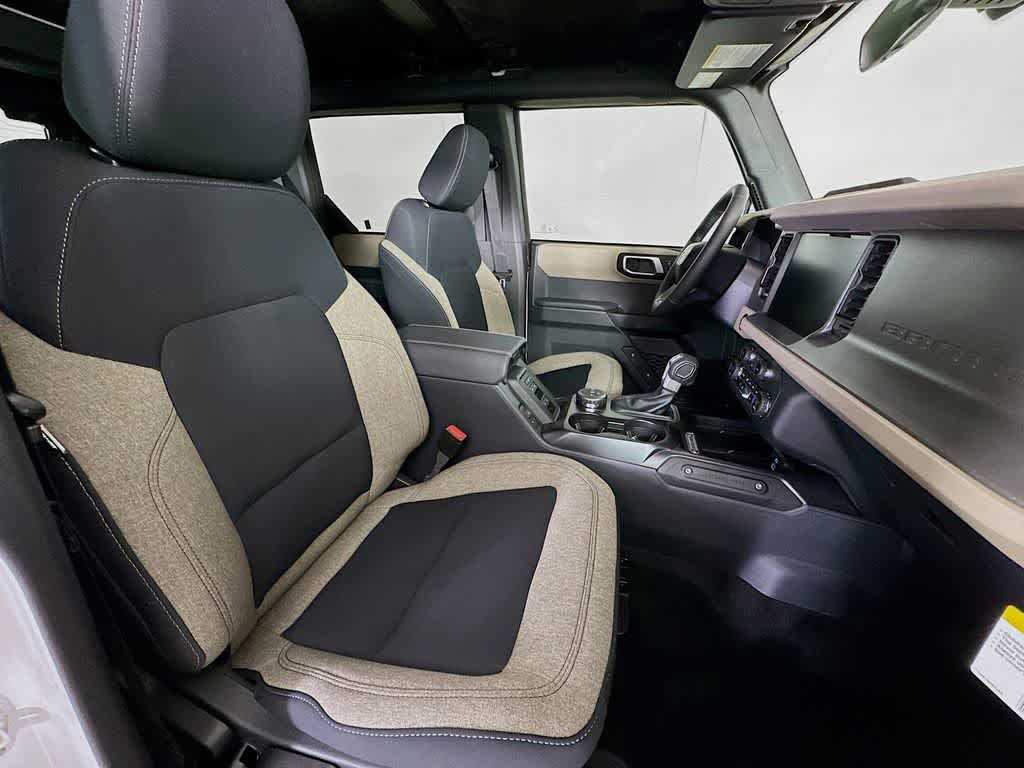 Thumbnail: 2025 Ford Bronco - 15