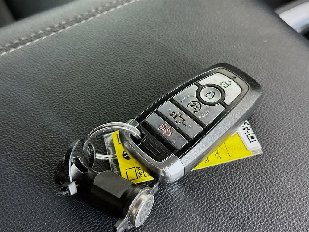 Thumbnail: 2023 Ford Econoline - 21