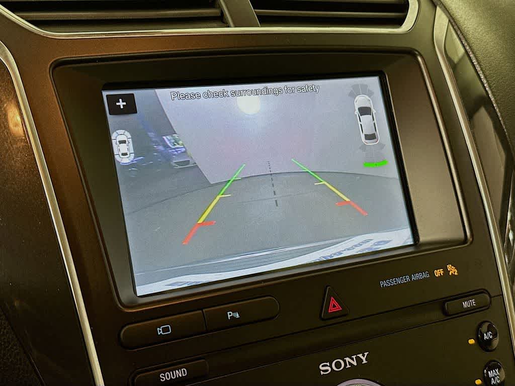 Thumbnail: 2019 Ford Explorer - 29