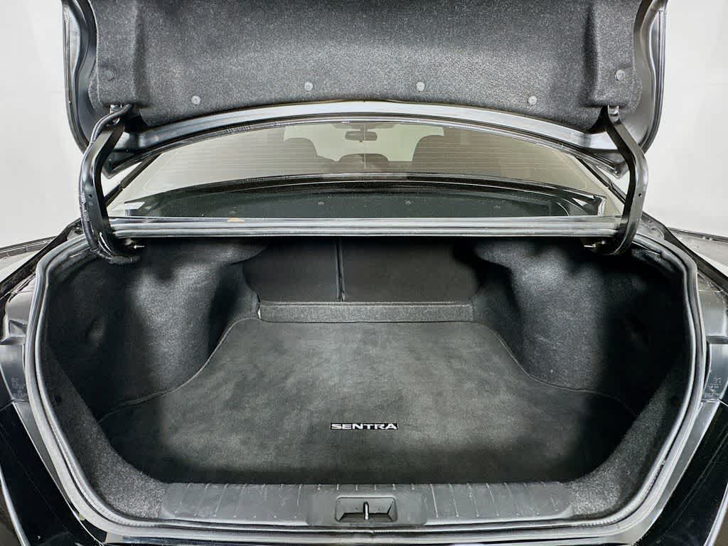Thumbnail: 2022 Nissan Sentra - 20