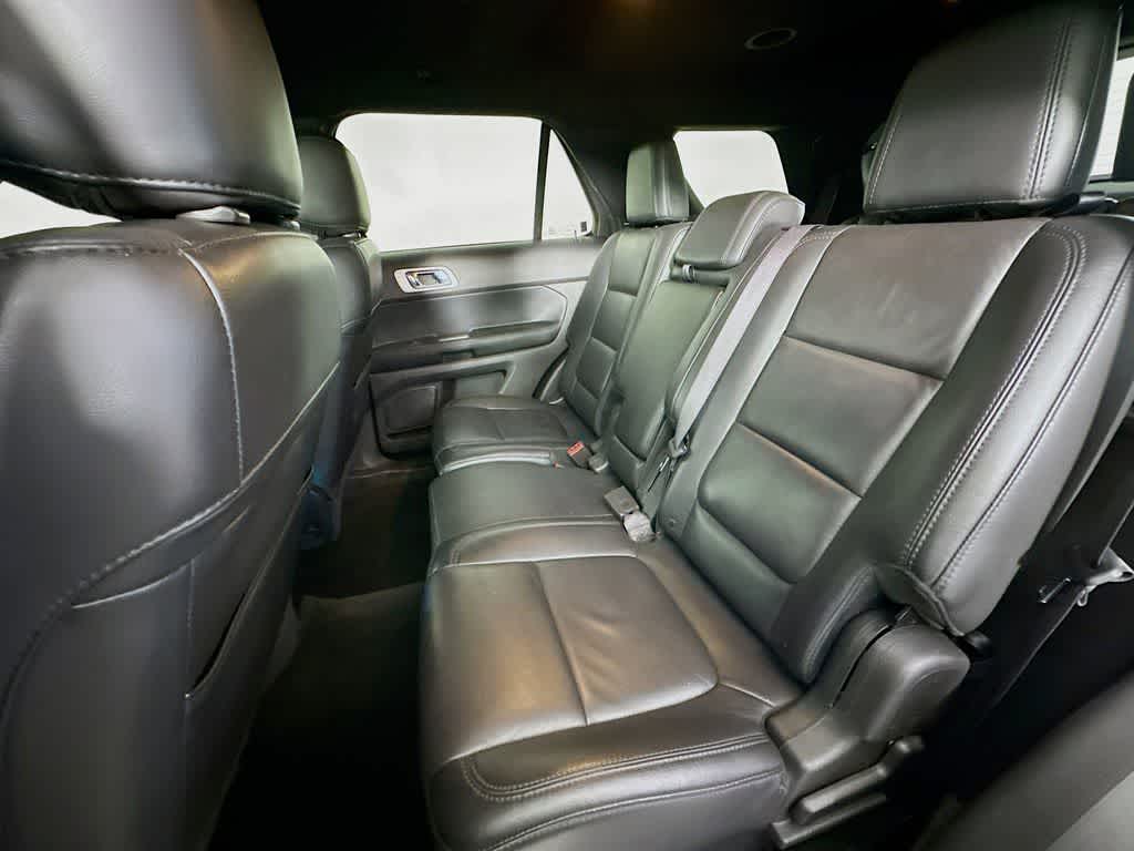 2015 Ford Explorer Limited 14