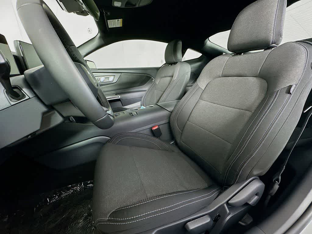 Thumbnail: 2026 Ford Mustang - 11