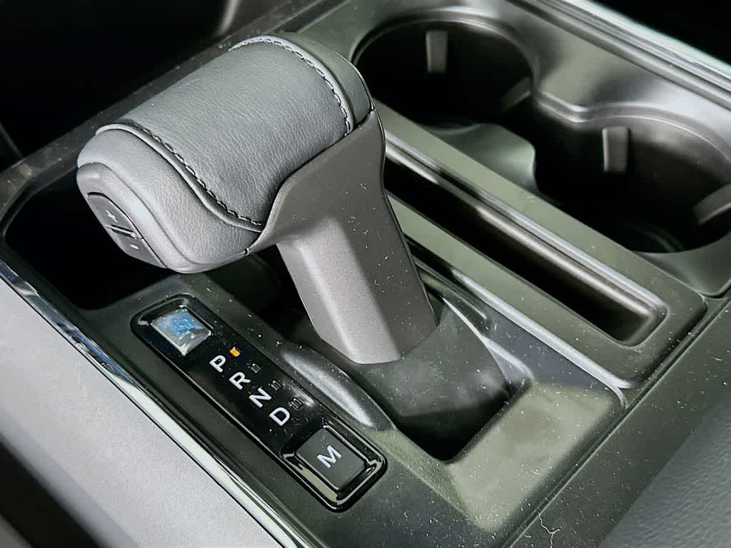 Thumbnail: 2025 Ford F-150 - 19