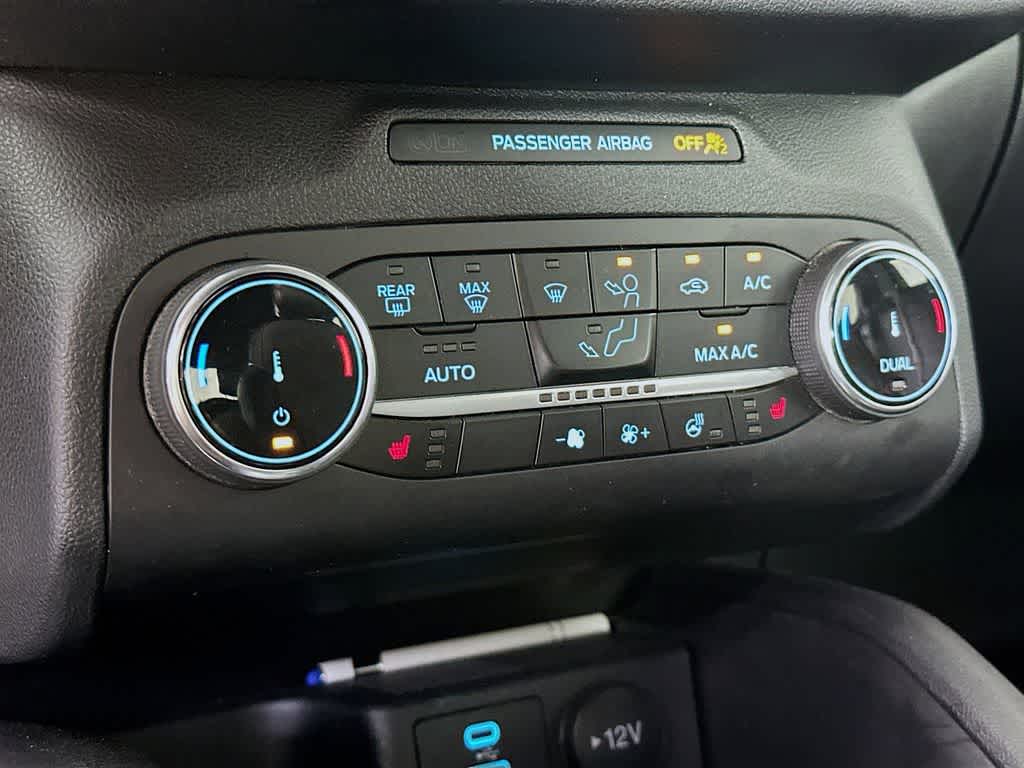 Thumbnail: 2023 Ford Escape - 18