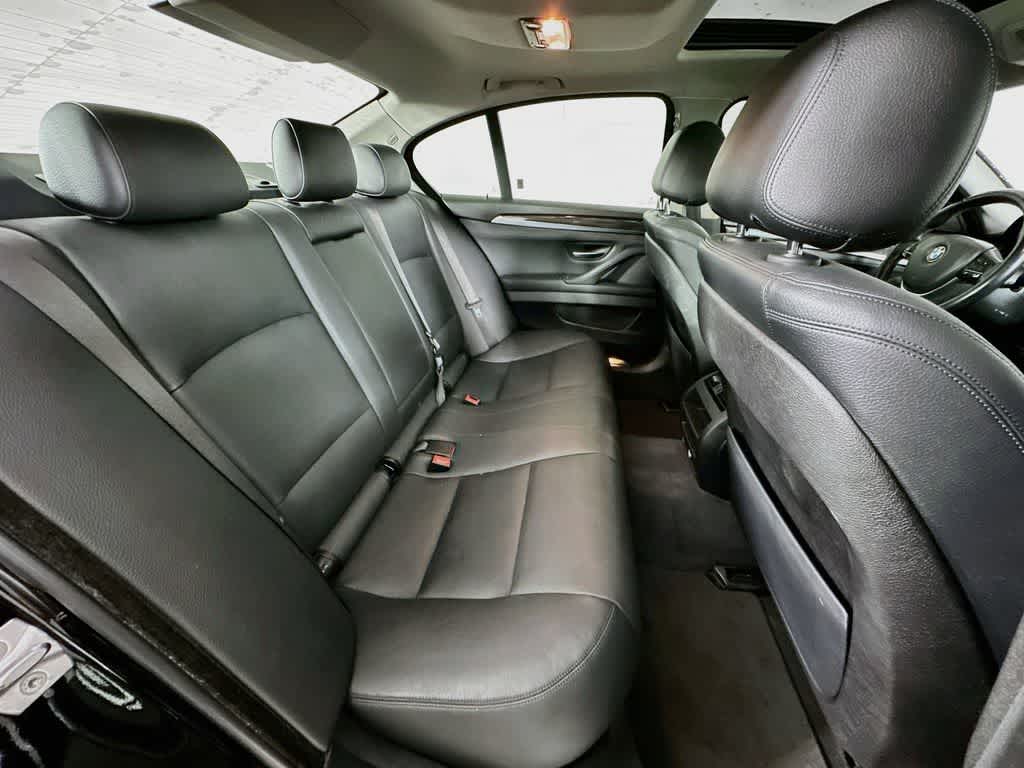 Thumbnail: 2015 BMW 5 Series - 33