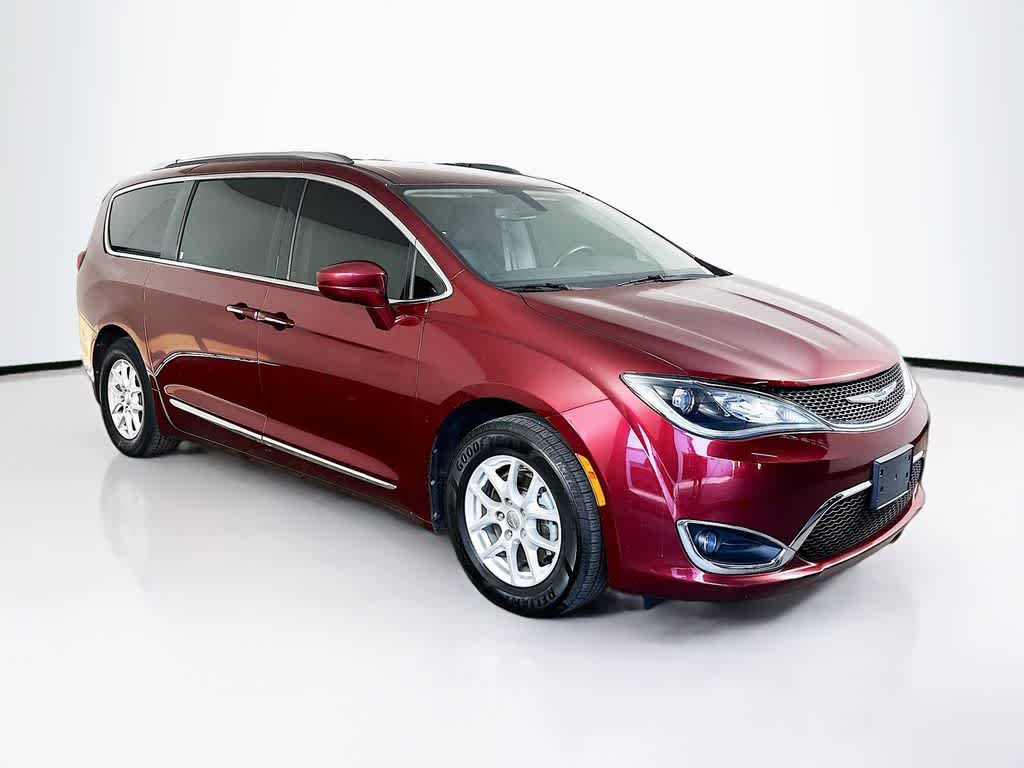 Thumbnail: 2020 Chrysler Pacifica - 24