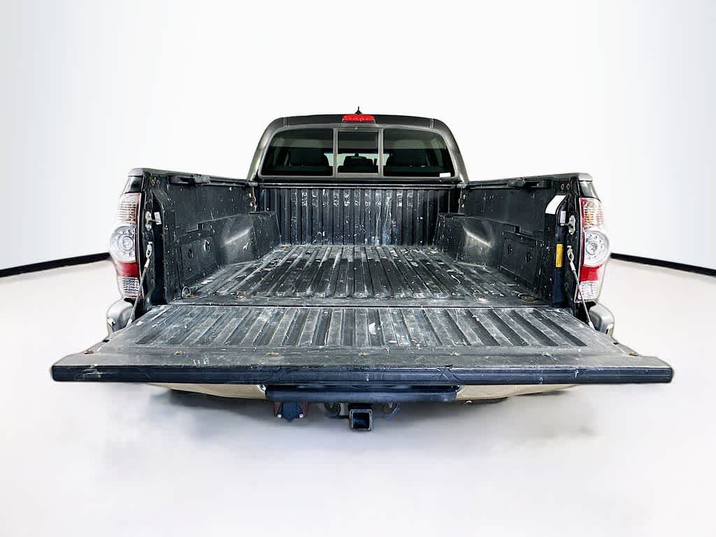 Thumbnail: 2014 Toyota Tacoma - 20