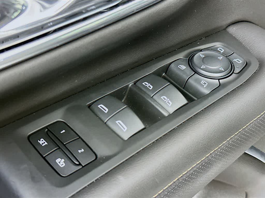 Thumbnail: 2021 GMC Yukon - 29