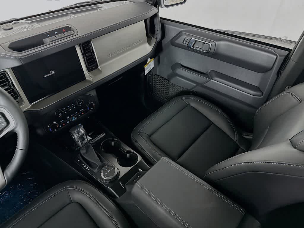 Thumbnail: 2025 Ford Bronco - 11