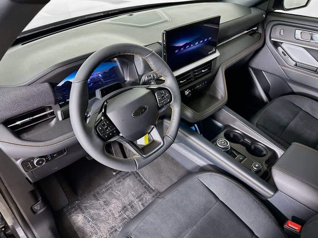 Thumbnail: 2026 Ford Explorer - 2