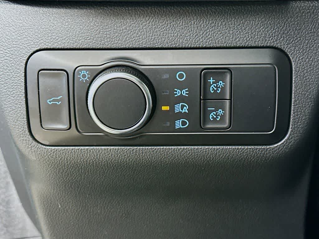 Thumbnail: 2023 Ford Escape - 27