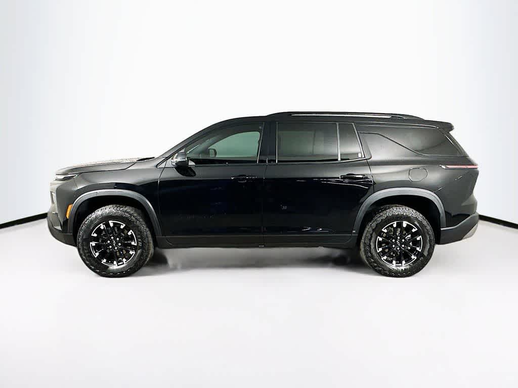 Thumbnail: 2025 Chevrolet Traverse - 3