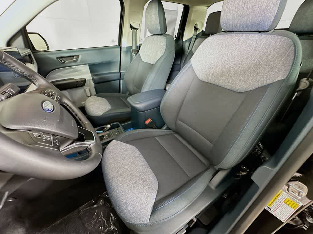 Thumbnail: 2025 Ford Maverick - 12