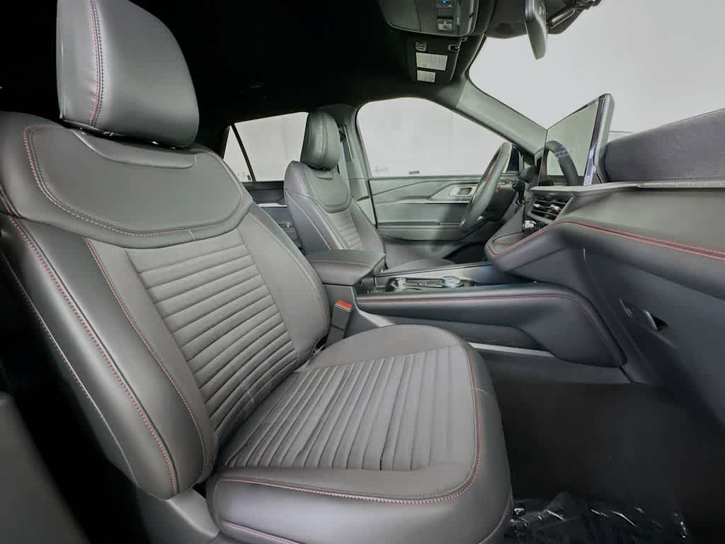 2025 Ford Explorer ST-Line 15