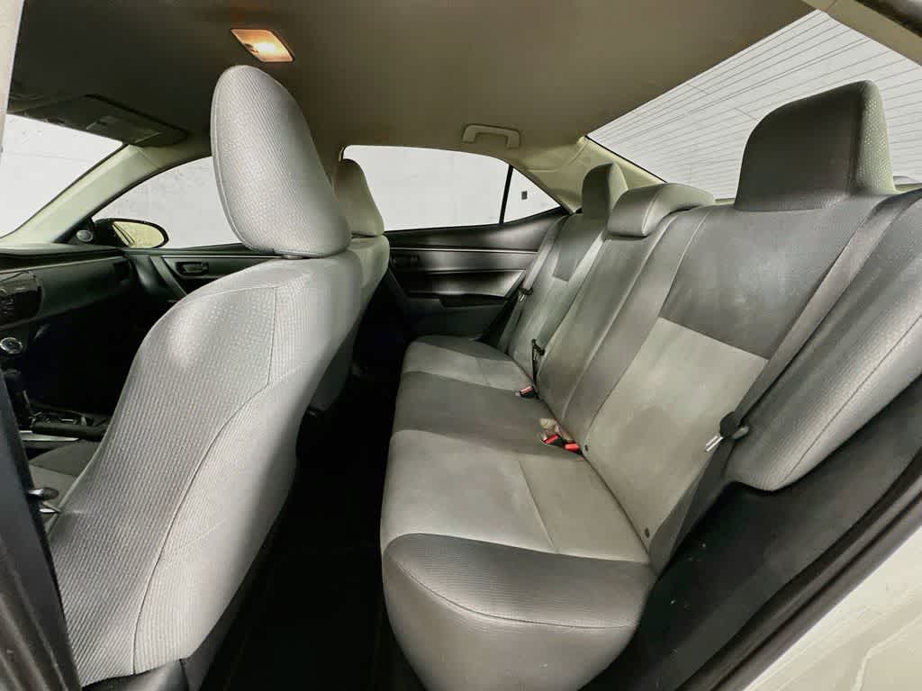Thumbnail: 2016 Toyota Corolla - 13