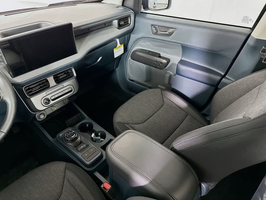 Thumbnail: 2025 Ford Maverick - 11