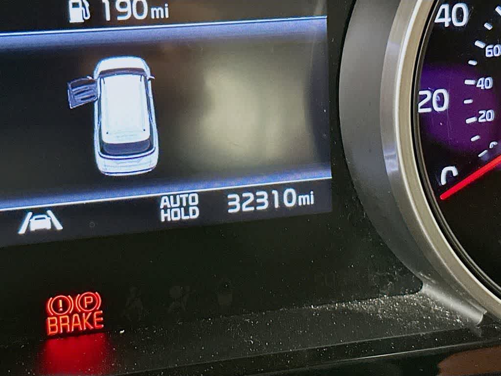 Thumbnail: 2022 Kia Carnival - 20