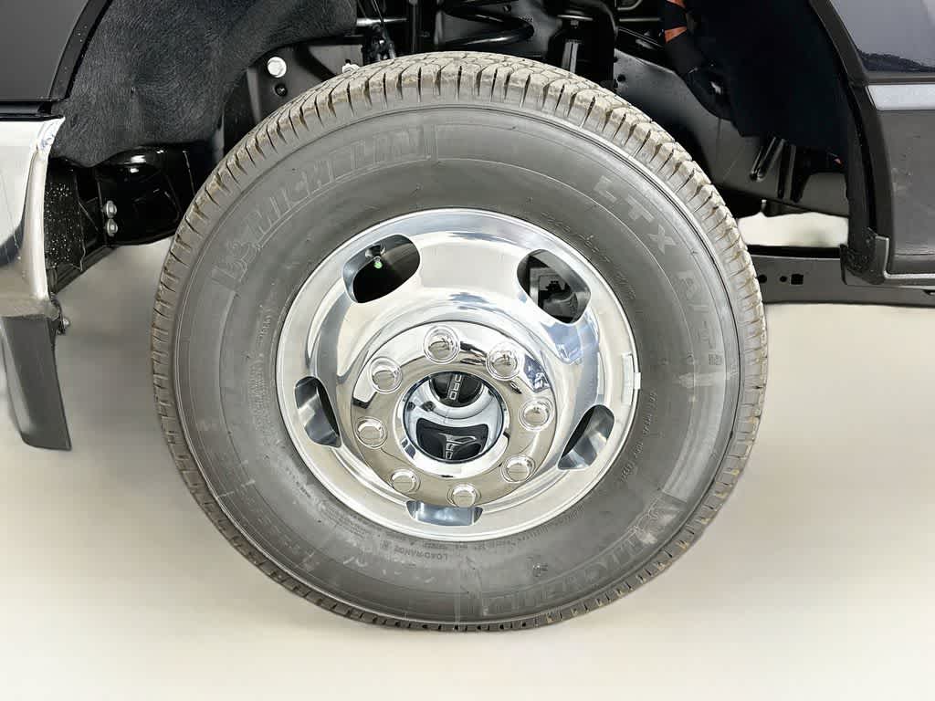 Thumbnail: 2026 Ford F-350 - 8